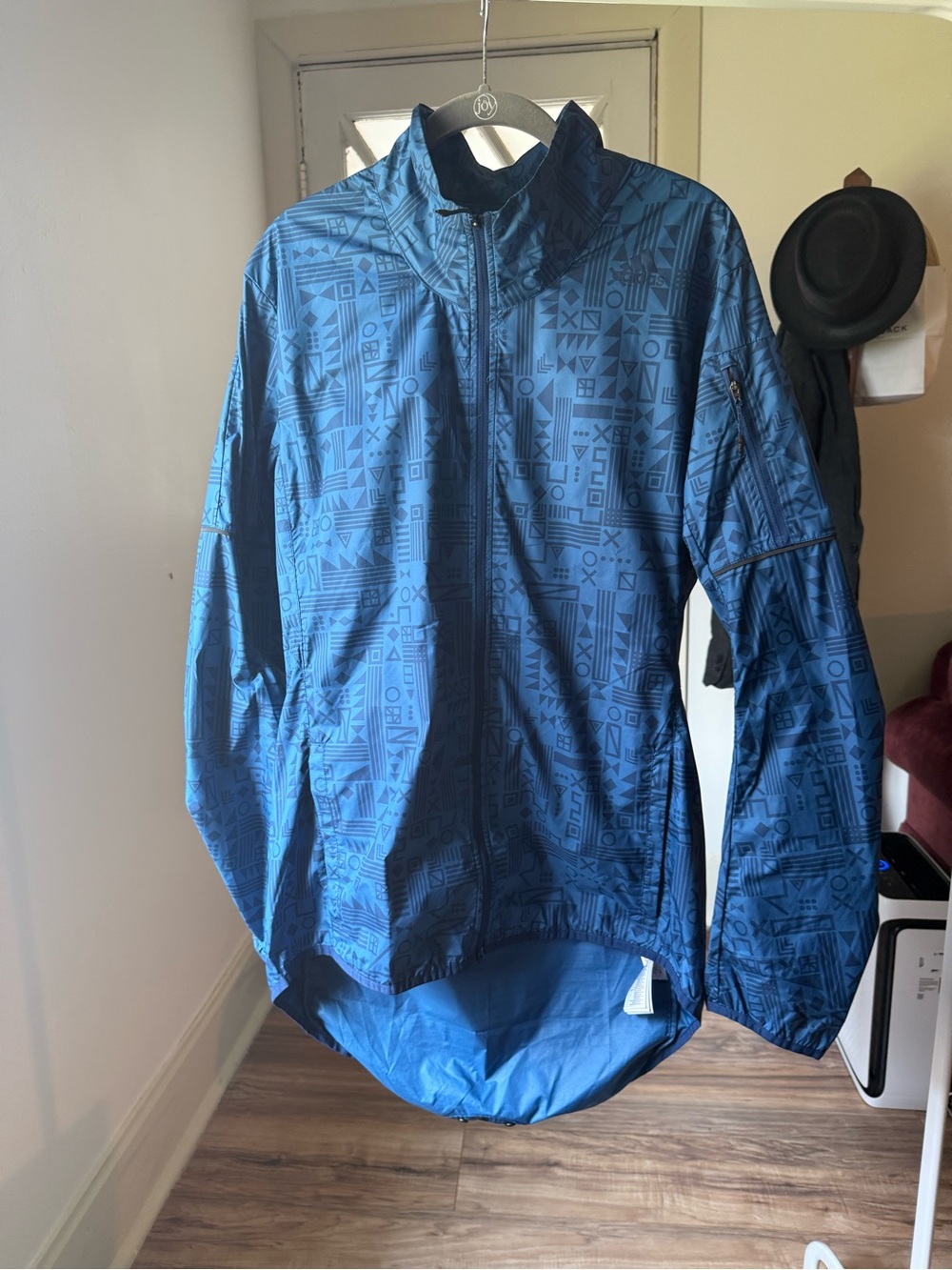 adidas Men's Blue Geometric Print Windbreaker